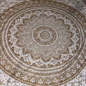 gold and white tapestry!